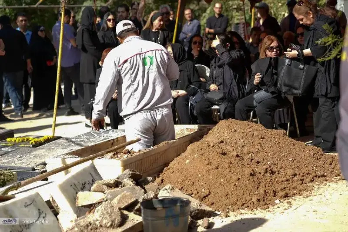 چهره ها در مراسم خاکسپاری زنده یاد سعید مظفری