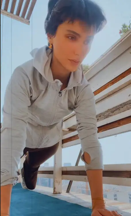 سکانس روز | لاله مرزبان با استایل ورزشی در باشگاه مخصوصش سکانس روز | لاله مرزبان با استایل ورزشی در باشگاه مخصوصش