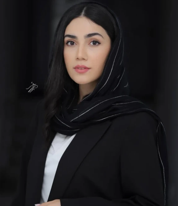 سکانس روز | حضور آرزو تاجیک در اکران قسمت پایانی «جان‌سخت»