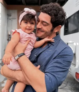 سکانس روز | نگاهی به زندگی شخصی و مسیر هنری بوراک دنیز سکانس روز | نگاهی به زندگی شخصی و مسیر هنری بوراک دنیز