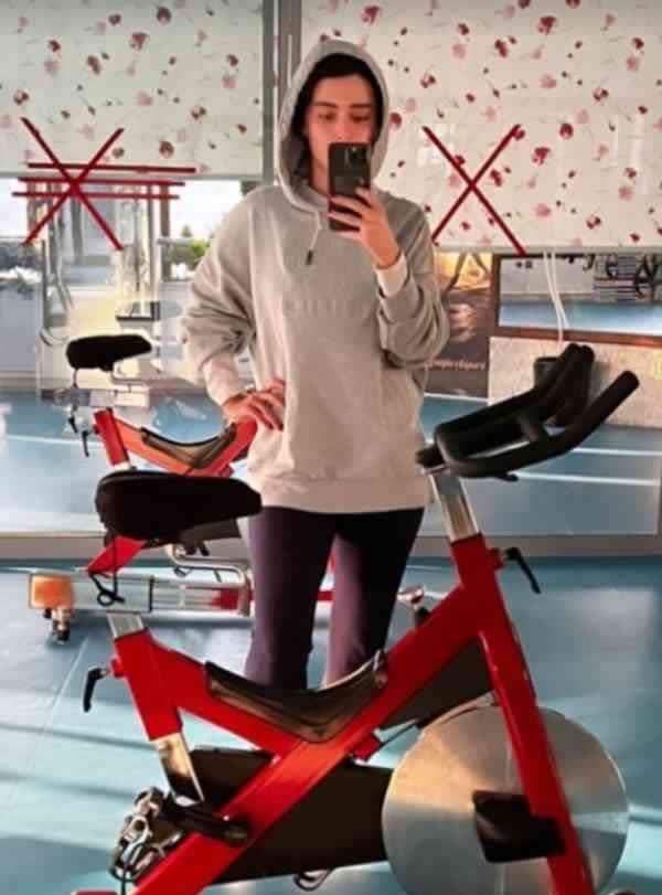 سکانس روز | لاله مرزبان با استایل ورزشی در باشگاه مخصوصش سکانس روز | لاله مرزبان با استایل ورزشی در باشگاه مخصوصش