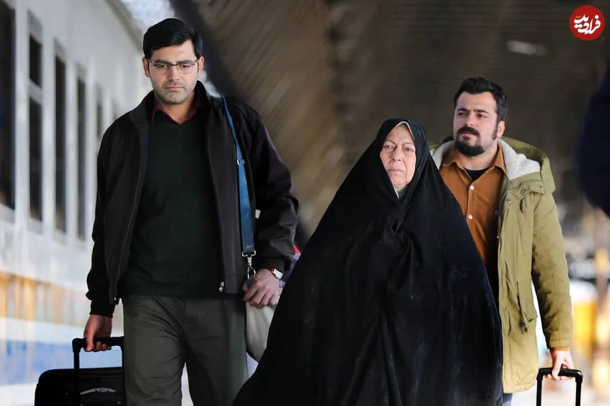 عکس؛ سفر در زمان؛ «جواد» سریال بچه مهندس 4 در کنار دریای خزر؛ سال 1396