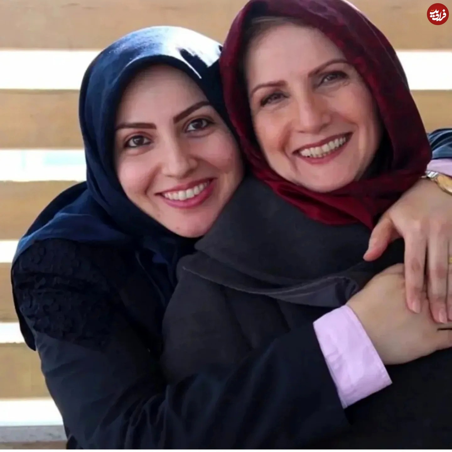 simaieh_iranian_1745567144_3618401924812528664_34000829883_11zon simaieh_iranian_1745567144_3618401924812528664_34000829883_11zon