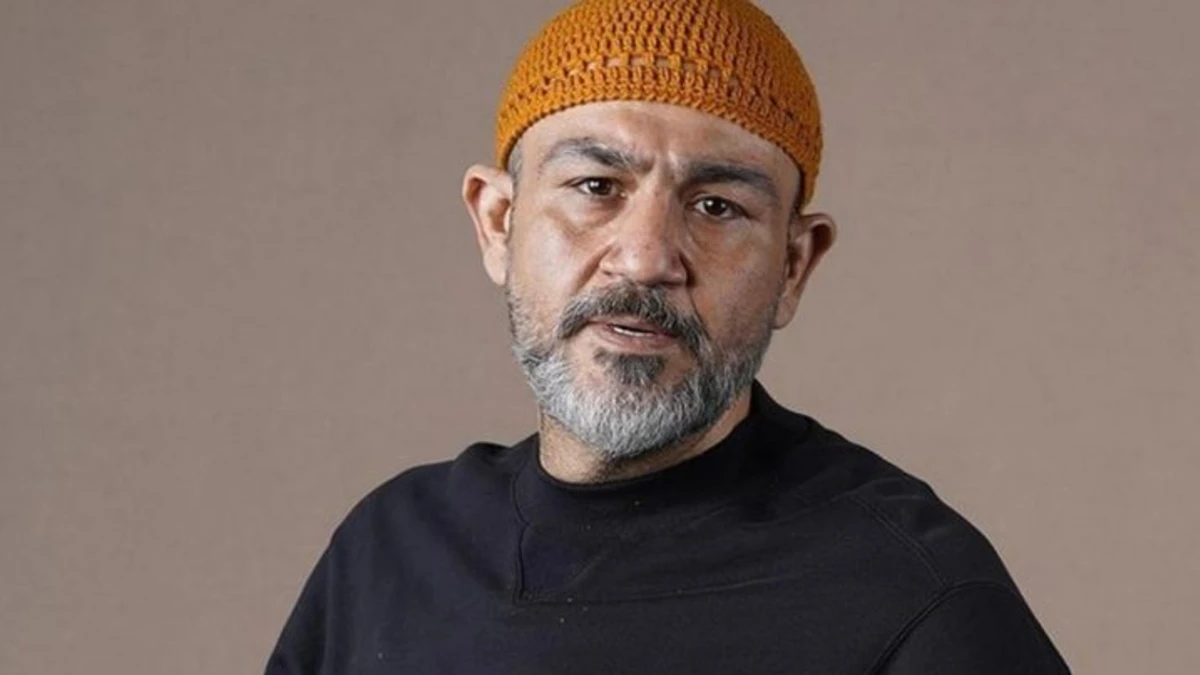 عکس در زمان | سلفی صمیمی مهران غفوریان و جواد عزتی با لبخندهای گرم عکس در زمان | سلفی صمیمی مهران غفوریان و جواد عزتی با لبخندهای گرم