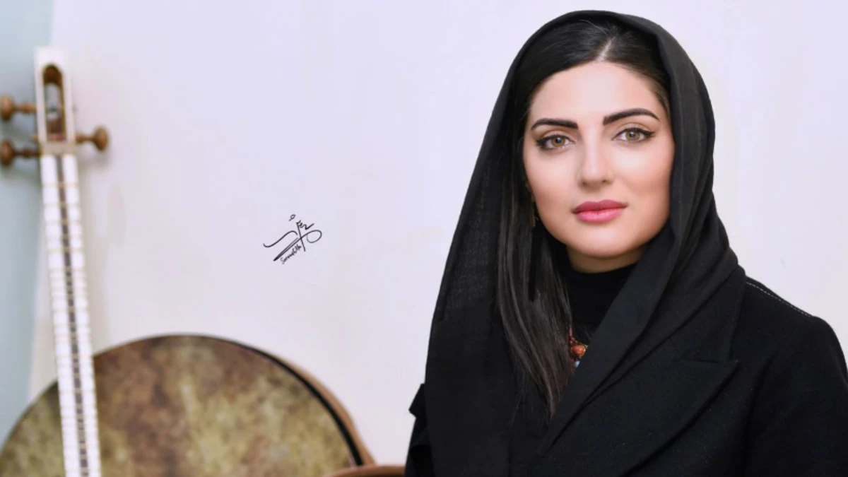 عکس؛ سفر در زمان | از استایل عجیب و جذاب هلیا امامی در یک مکانهای دلچسب 