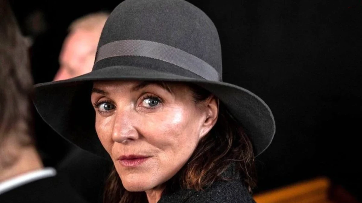 زمان در عکس | چهره متفاوت «کتلین استارک» پس از ۱۳ سال زمان در عکس | چهره متفاوت «کتلین استارک» پس از ۱۳ سال