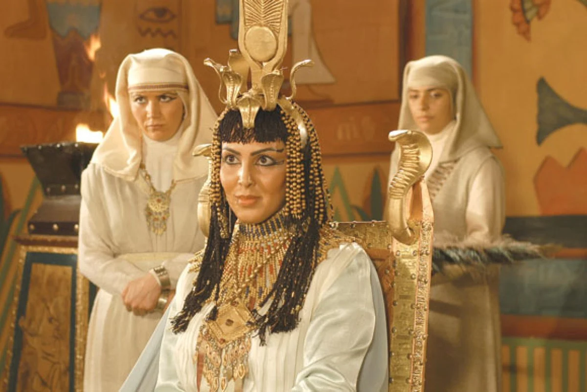 تصویر روز | تیپ متفاوت بازیگر «یوسف پیامبر» جلب‌توجه کرد