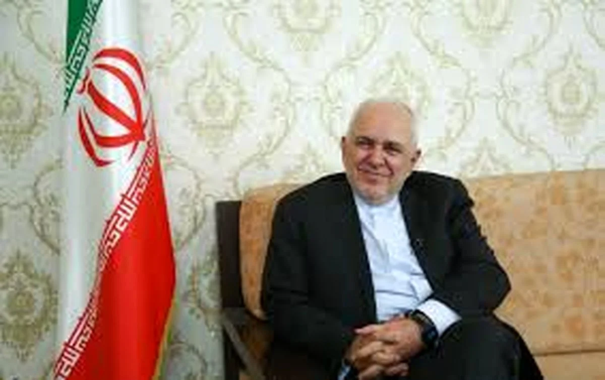 تاریخ چهره ها| تیپ متفاوت ظریف، زمانی که ساکن آمریکا بود آبان ۱۴۰۴ تاریخ چهره ها| تیپ متفاوت ظریف، زمانی که ساکن آمریکا بود آبان ۱۴۰۴