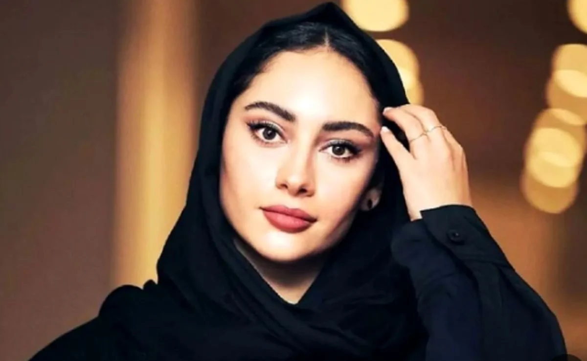 تاریخ چهره ها| تیپ متفاوت ترلان پروانه در کنار رضا داوودنژاد آبان ۱۴۰۴ تاریخ چهره ها| تیپ متفاوت ترلان پروانه در کنار رضا داوودنژاد آبان ۱۴۰۴