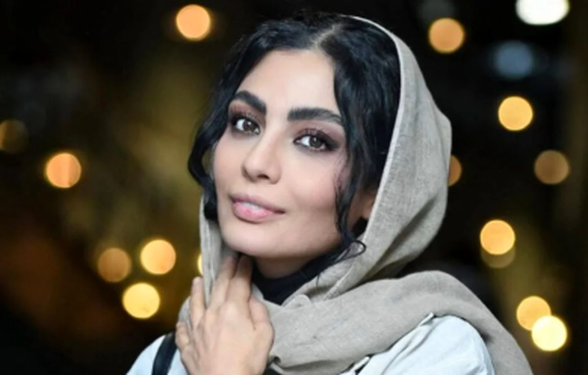 تاریخ چهره ها| استایل خاص و متفاوت صحرا اسداللهی در یک مراسم آبان ۱۴۰۴