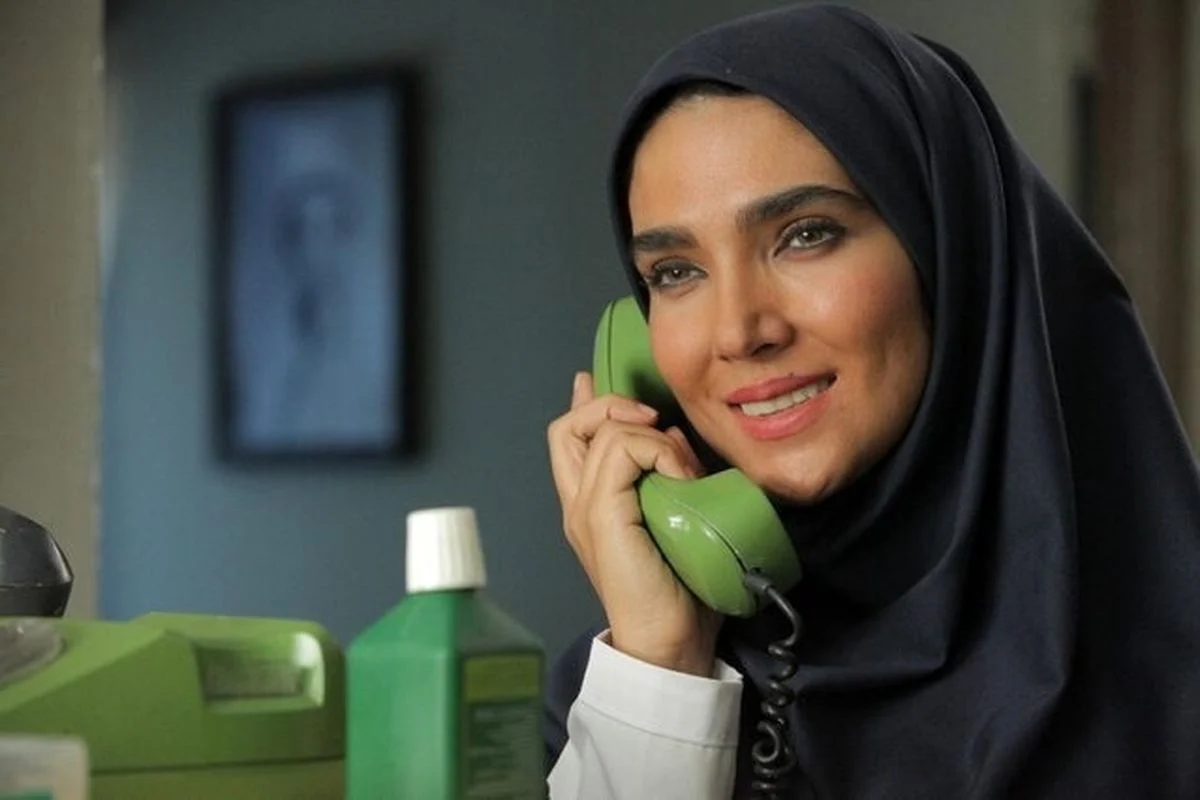 تاریخ و سفر در زمان | عکس ؛ بازیگر جذاب سریال نجلا با ظاهر جدیدش آفتابی شد