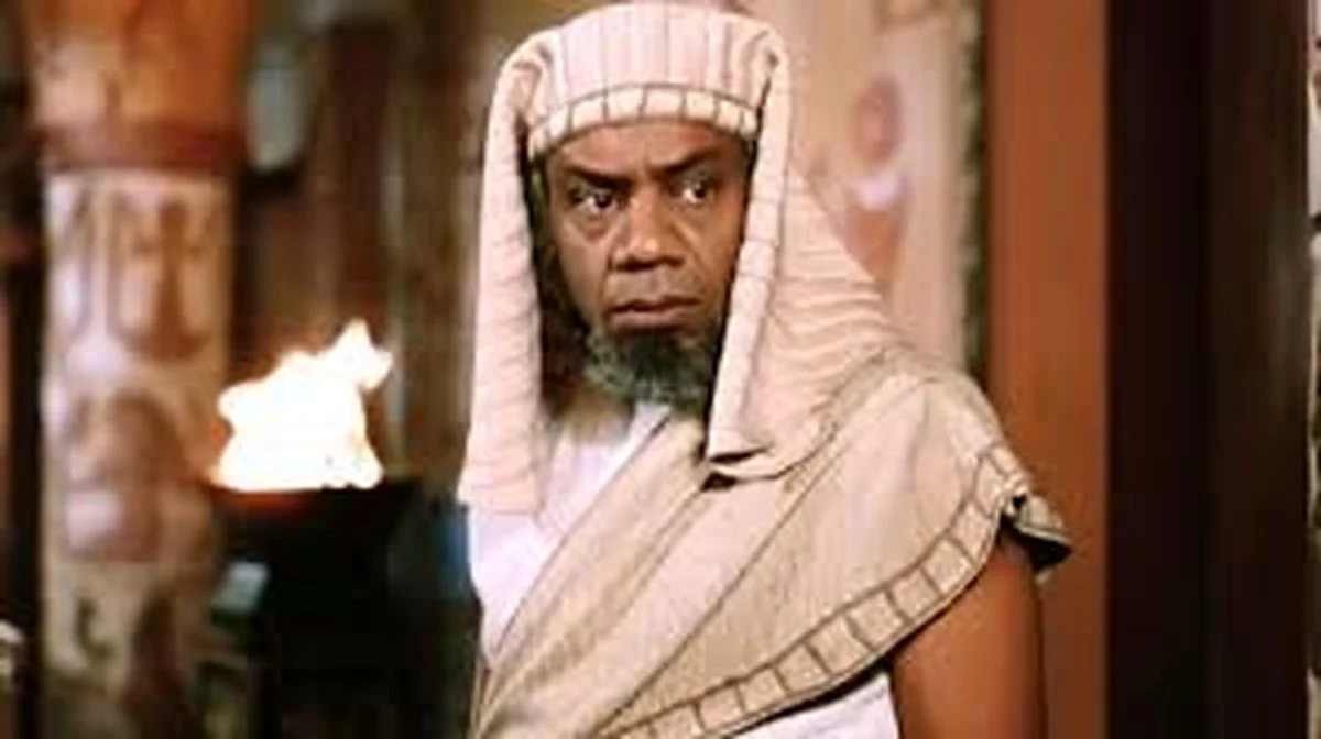 تاریخ و سفر در زمان | عکس ؛ عکس جدید ممیسابو سریال یوسف پیامبر با استایل رسمی