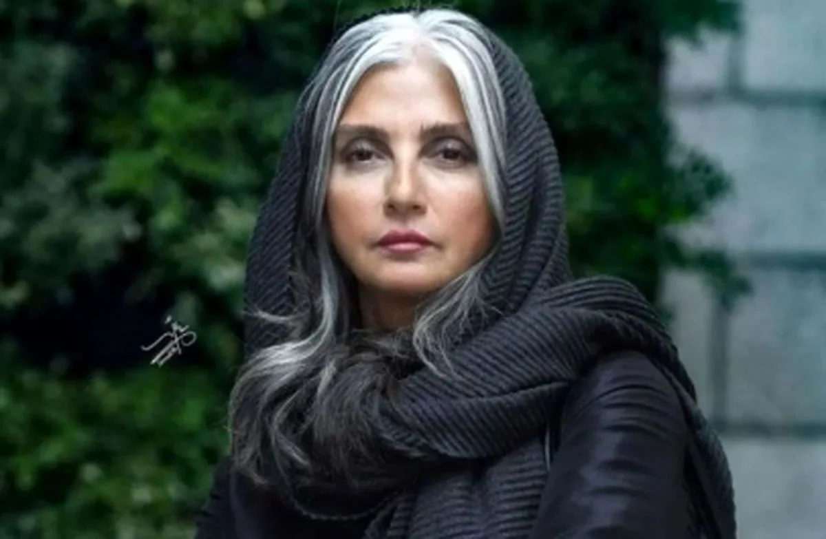 تاریخ و سفر در زمان | عکس ؛ تیپ خاص رویا جاویدنیا بازهم مورد توجه قرار گرفت