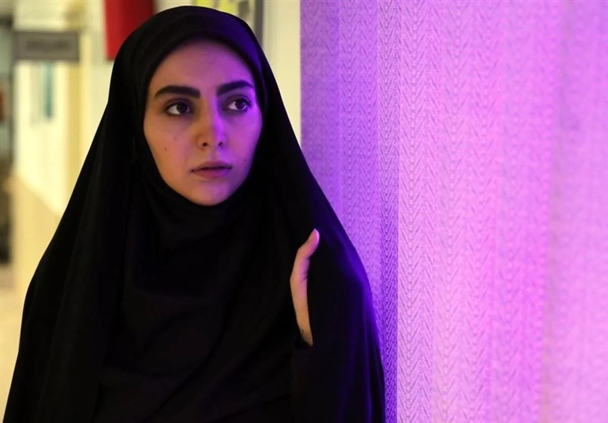 تاریخ و سفر در زمان | عکس ؛ مرضیهِ سریال بچه مهندس با یک استایل پلنگی