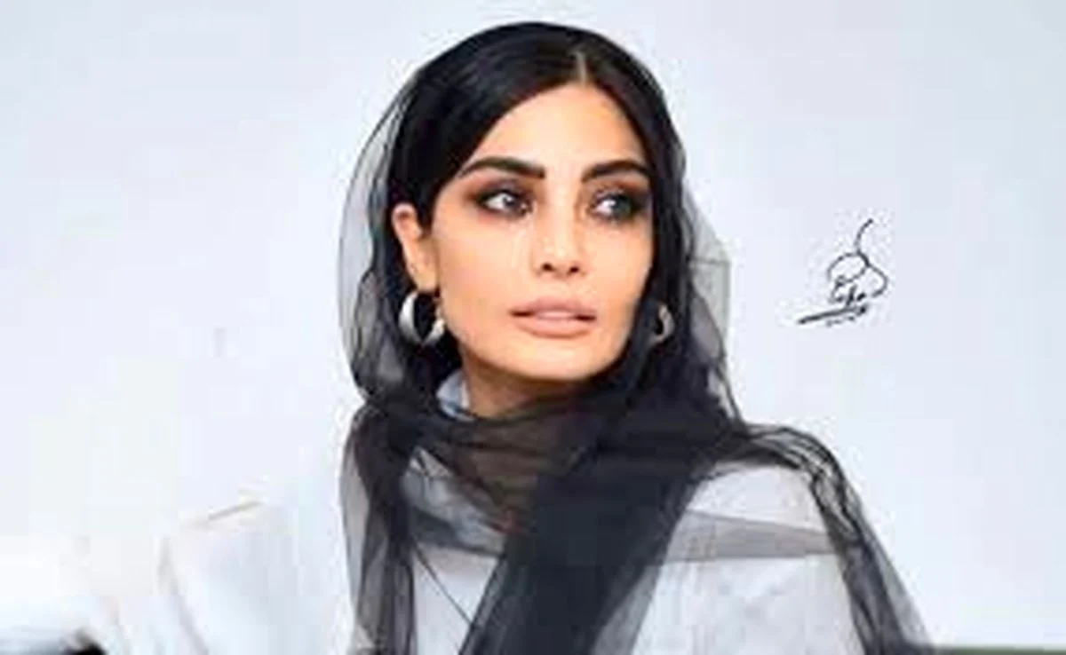 تاریخ و سفر در زمان | عکس ؛ صحرا اسدالهی با یک استایل پاییزی خودنمایی کرد