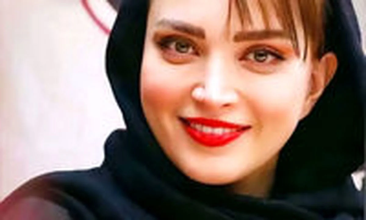 تاریخ و سفر در زمان | عکس ؛ بهنوش طباطبایی با استایل جدیدش، باربی ایرانی شد!