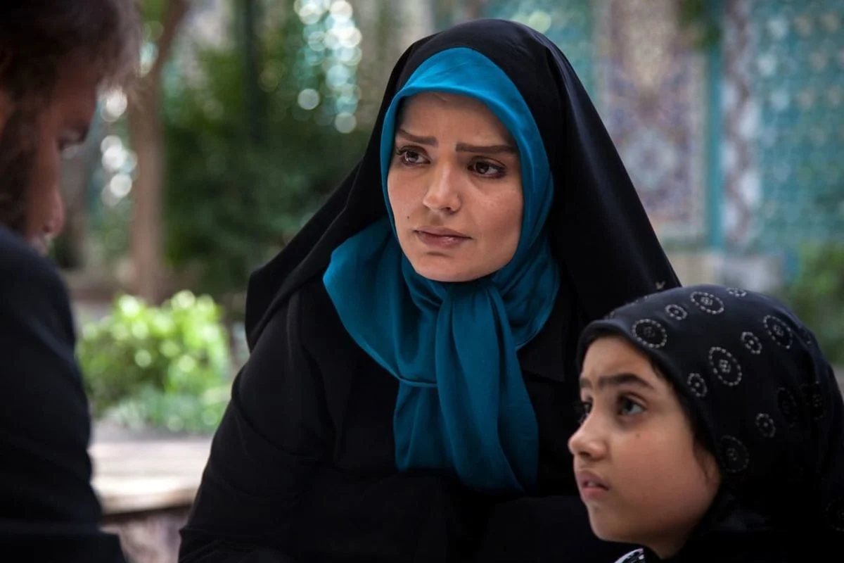 تاریخ و سفر در زمان | عکس ؛ استایل رنگارنگ مرضیه «آوای باران» جلب‌توجه کرد