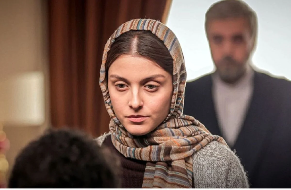 تاریخ و سفر در زمان | عکس ؛ استایل خاص بازیگر زخم کاری توجه‌ها را جلب کرد