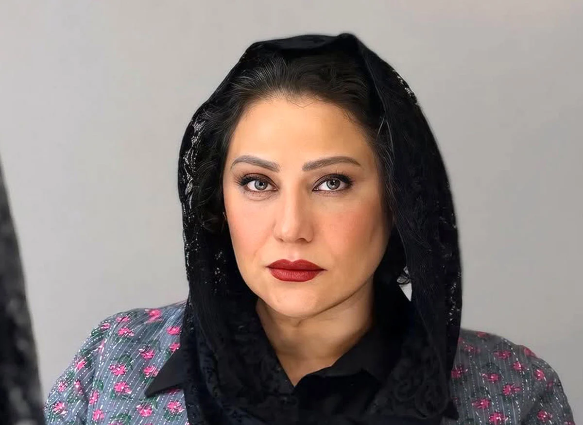 چهره روز | استایل سنتی شبنم مقدمی در کنسرت ناصر زینعلی