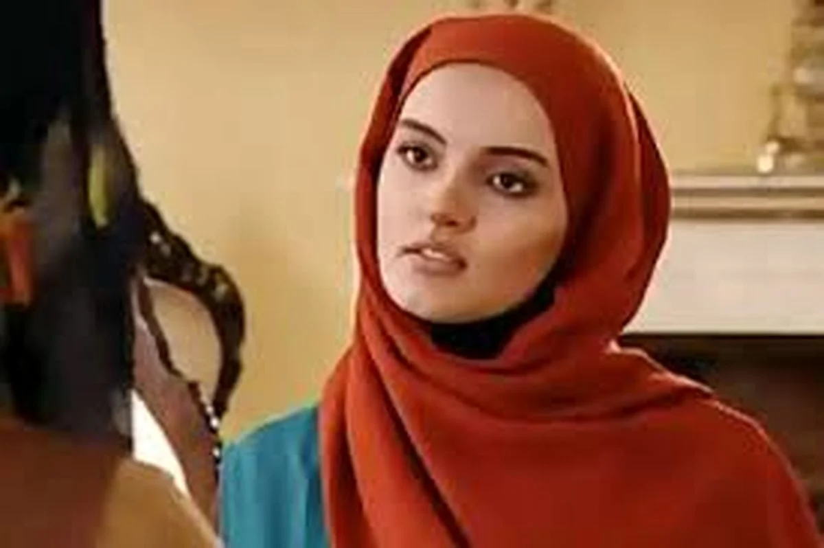 چهره روز | بیتای آوای باران از استایل پاییزی خود رونمایی کرد