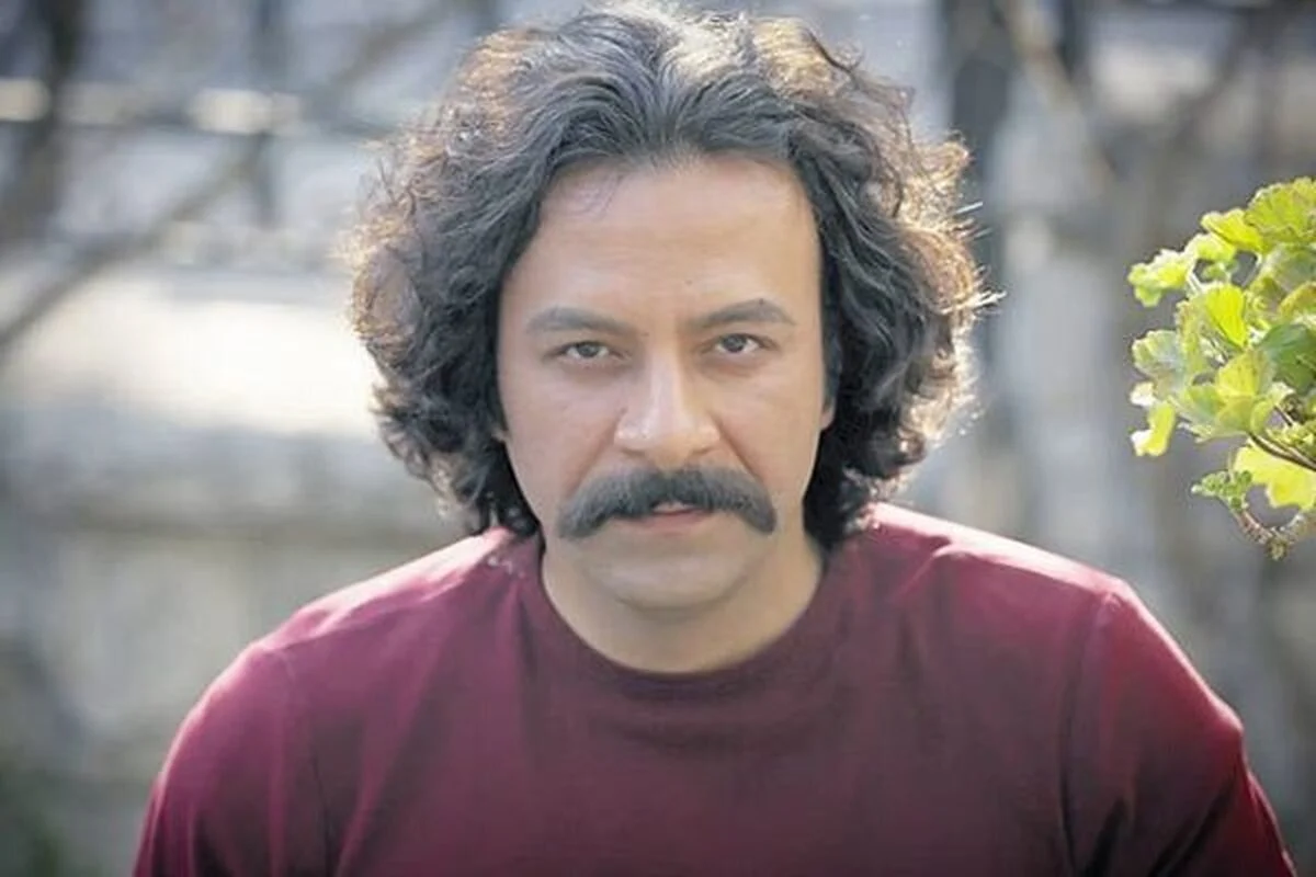 تصویر روز | تیپ متفاوت بازیگر نجلا با شلوارک جلب‌توجه کرد