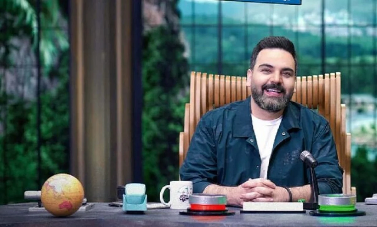 تصویر روز | تیپ احسان علیخانی در جشن حافظ جلب‌توجه کرد