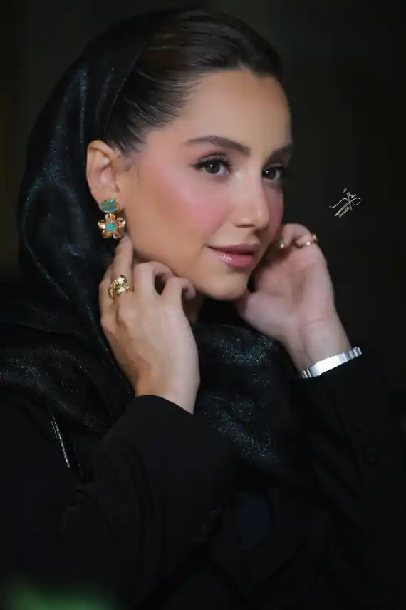 عکس در زمان|استایل تازه و دیدنی نازنین بیاتی