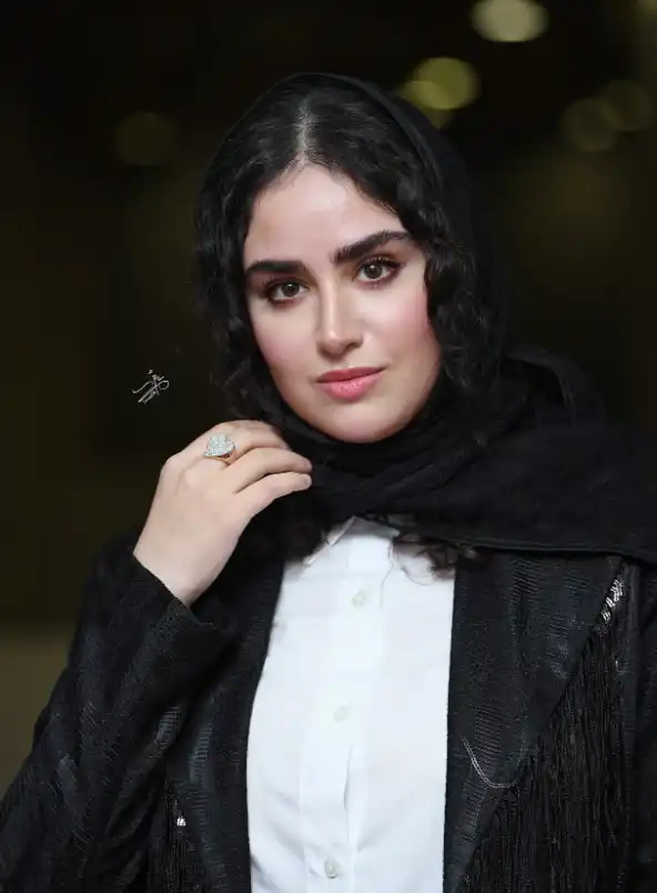 عکس در زمان|هانیه غلامی در کنار مادر زیبایش لاله مرزبان عکس در زمان|هانیه غلامی در کنار مادر زیبایش لاله مرزبان