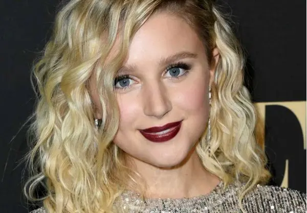 عکس در زمان | زندگی خصوصی و بیوگرافی «جولیا اشلِپفر»، ستاره در حال صعود هالیوود عکس در زمان | زندگی خصوصی و بیوگرافی «جولیا اشلِپفر»، ستاره در حال صعود هالیوود