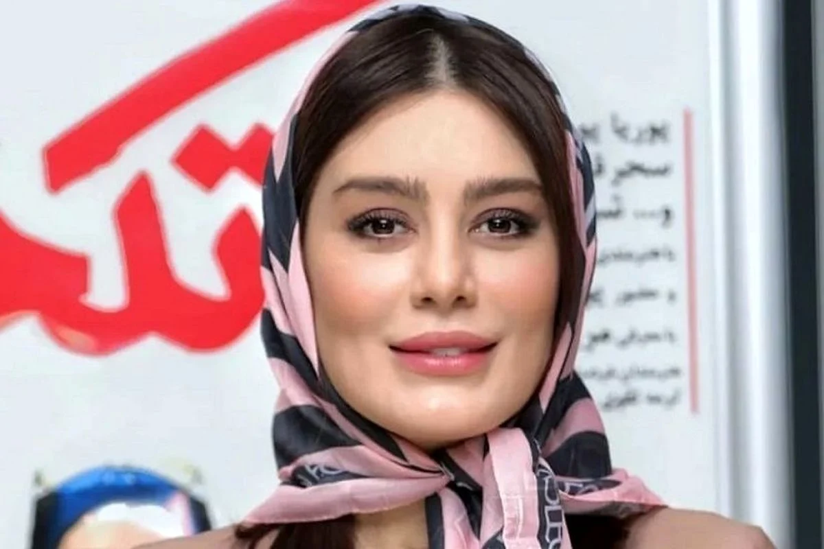 زمان عکس گردی | تصویری از سحر قریشی در طلافروشی شاهرخ استخری