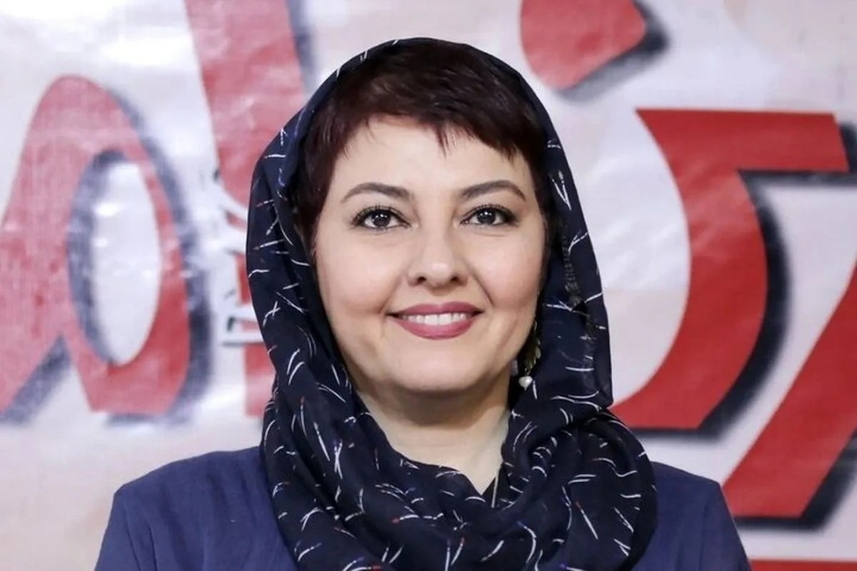 تصویر روز | عکس زیبای نرگسِ «خانه به دوش» با یک تیپ متفاوت