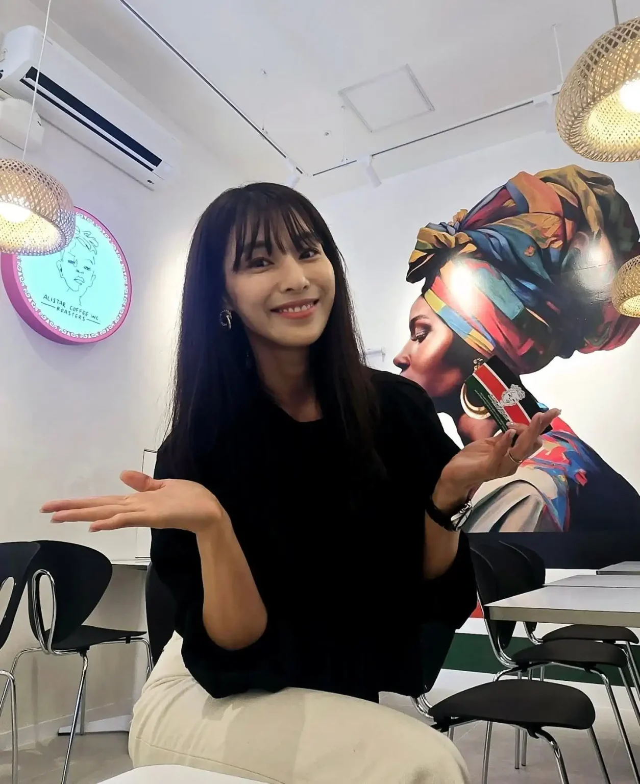 عکس در زمان|تغییر چهره بانو جیلی در ۴۲ سالگی عکس در زمان|تغییر چهره بانو جیلی در ۴۲ سالگی