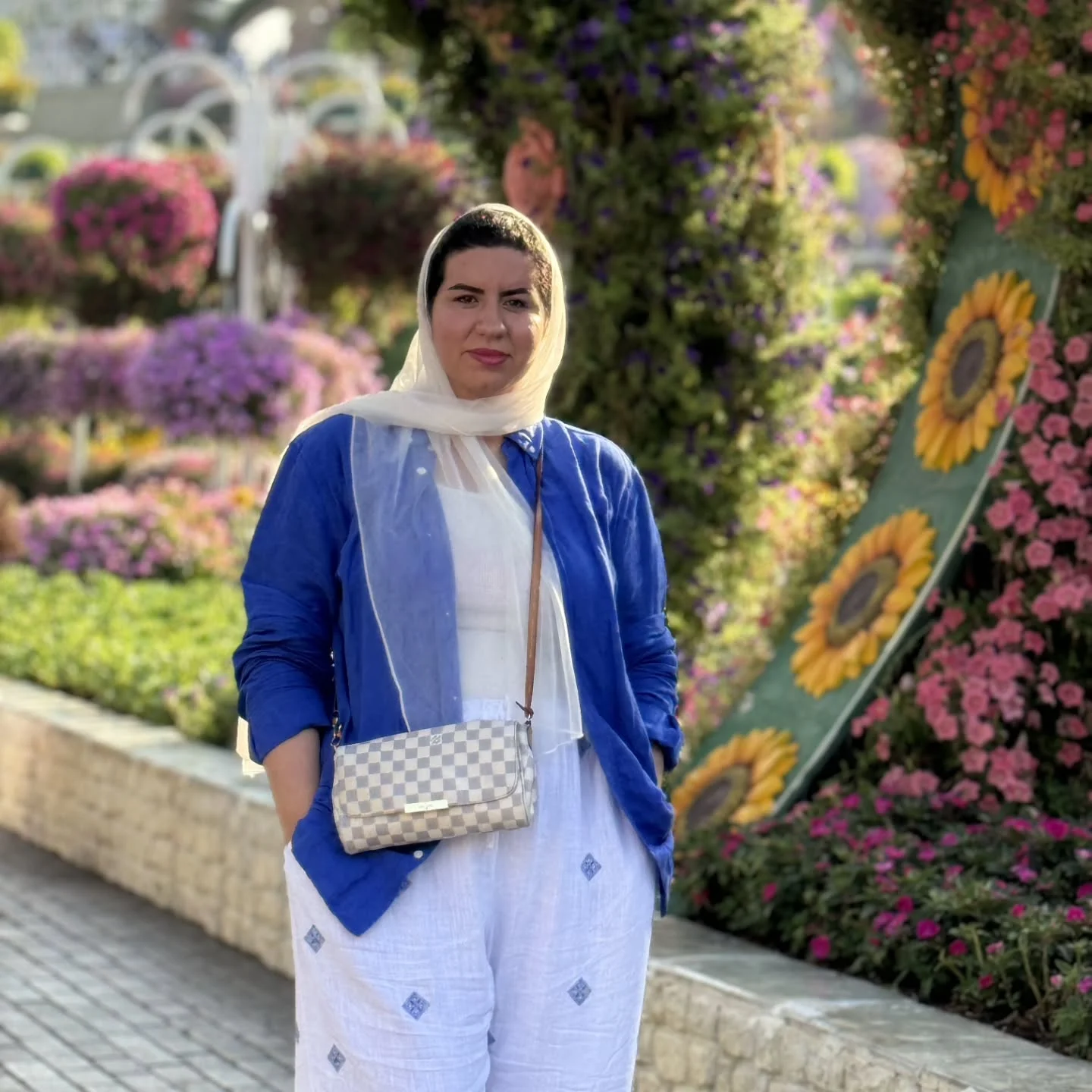 photo-2025-05-12-17-27-50 photo_2025-05-12_17-27-50