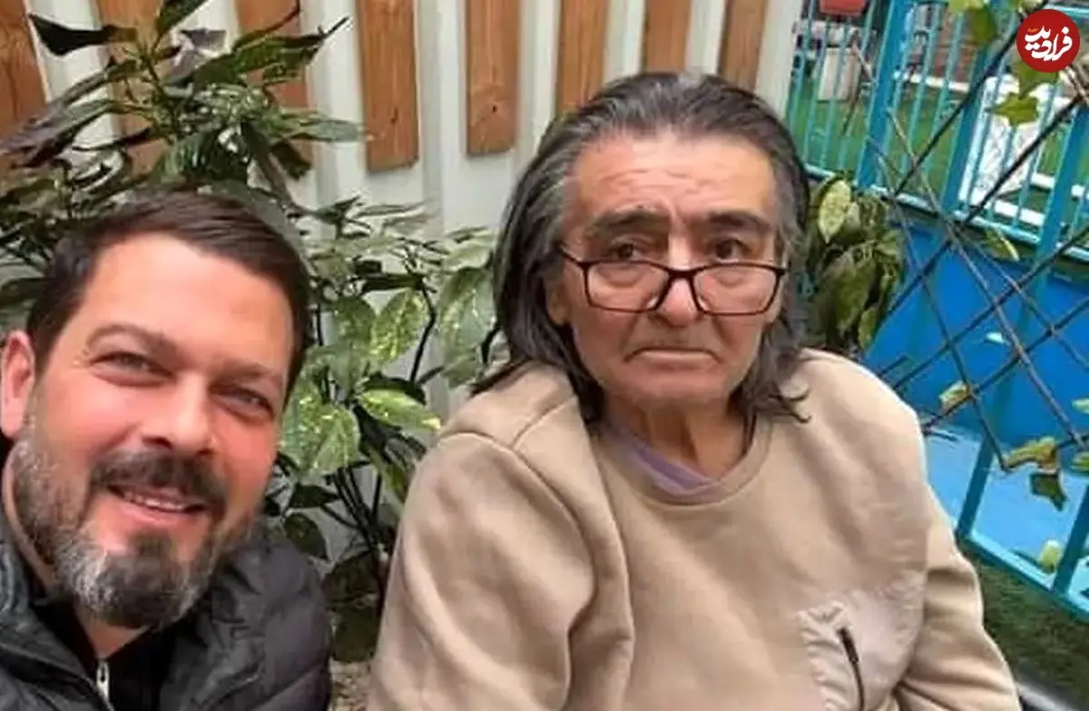 عکس| سفر زمان؛ «رضا رویگری» در 39 سالگی در پشت‌صحنه دومین فیلمش در کنار «جمشید هاشم پور»