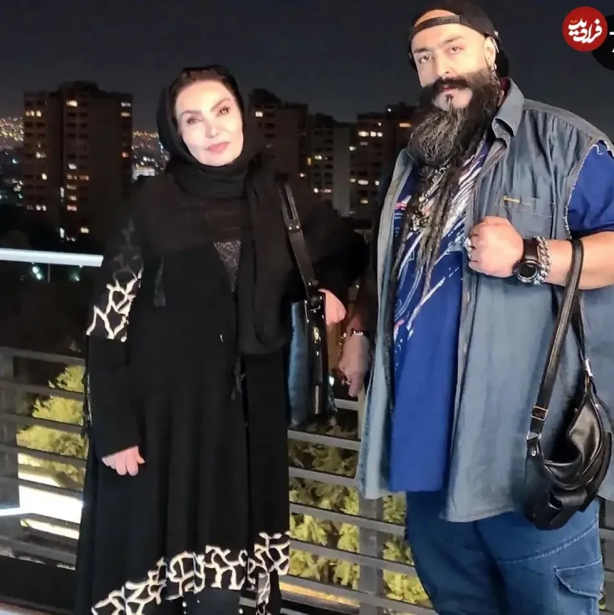 2025-12-07_18-08-00_884749 amirali_manteghi_official_1722526854_3425125965408559884_1632457146_11zon