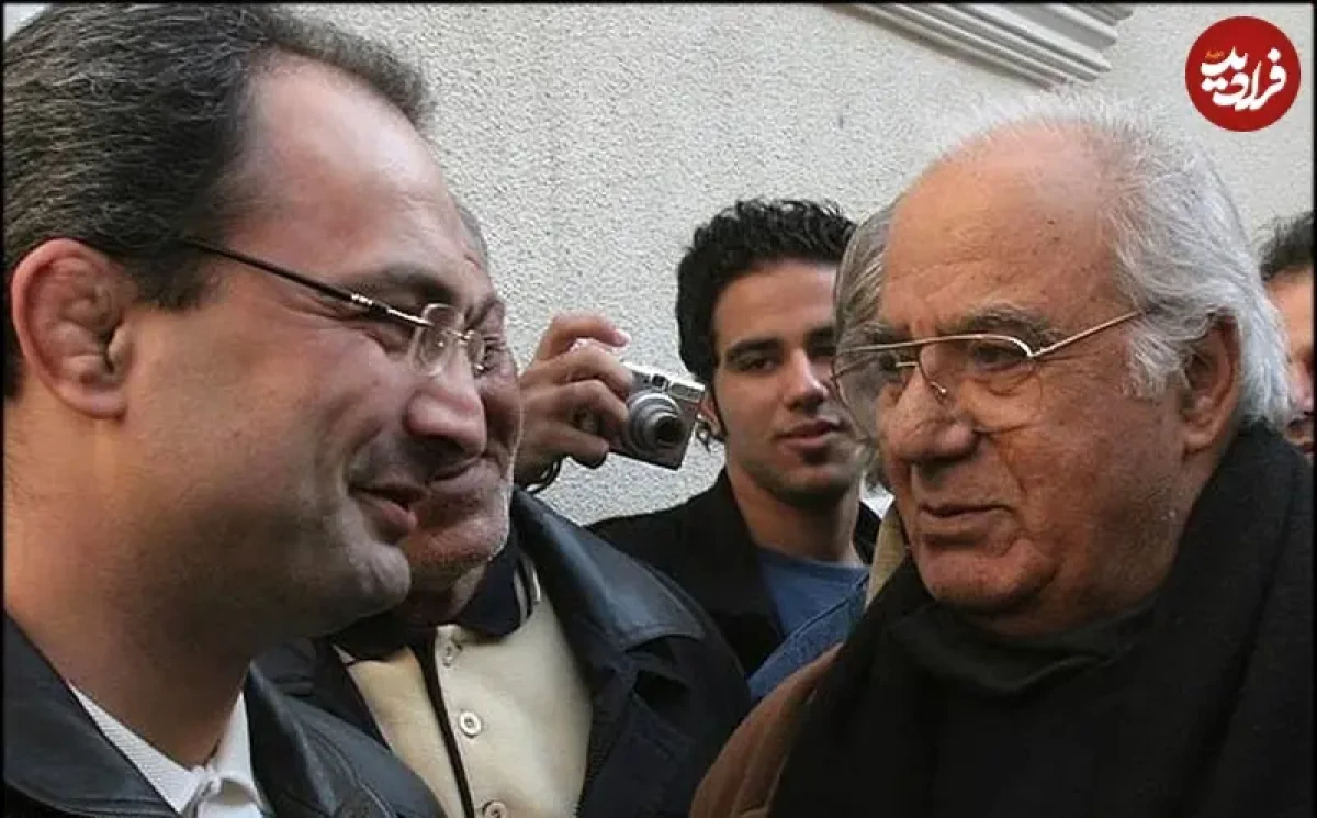 2025-12-10_12-28-42_260203 عکس| سفر زمان؛ «امیررضا خادم» در کنار «ناصر ملک مطیعی» در یک مراسم سال 85