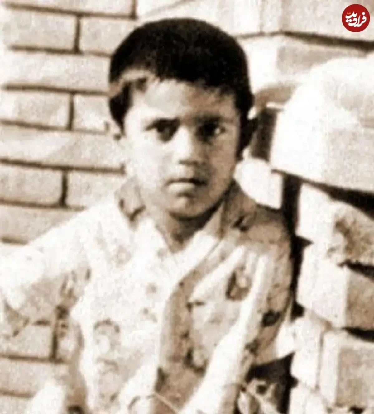 2025-12-11_01-08-06_409659 zane_roozmagazine_1745589814_3618592094045624622_44041436252_11zon