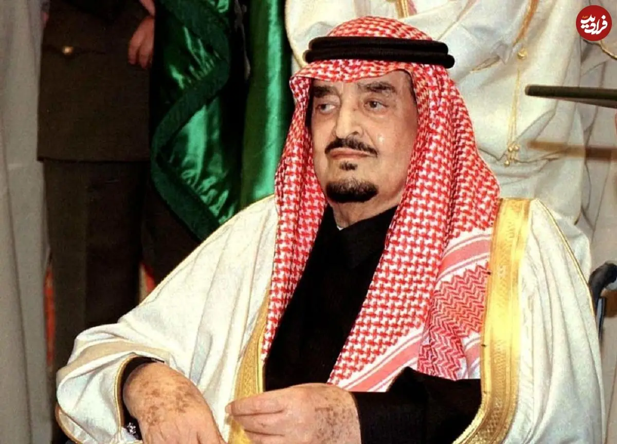 عکس| سفر در زمان؛ «ملک فهد، پادشاه عربستان» در اجلاس سران اوپک در الجزیره؛ سال 1353