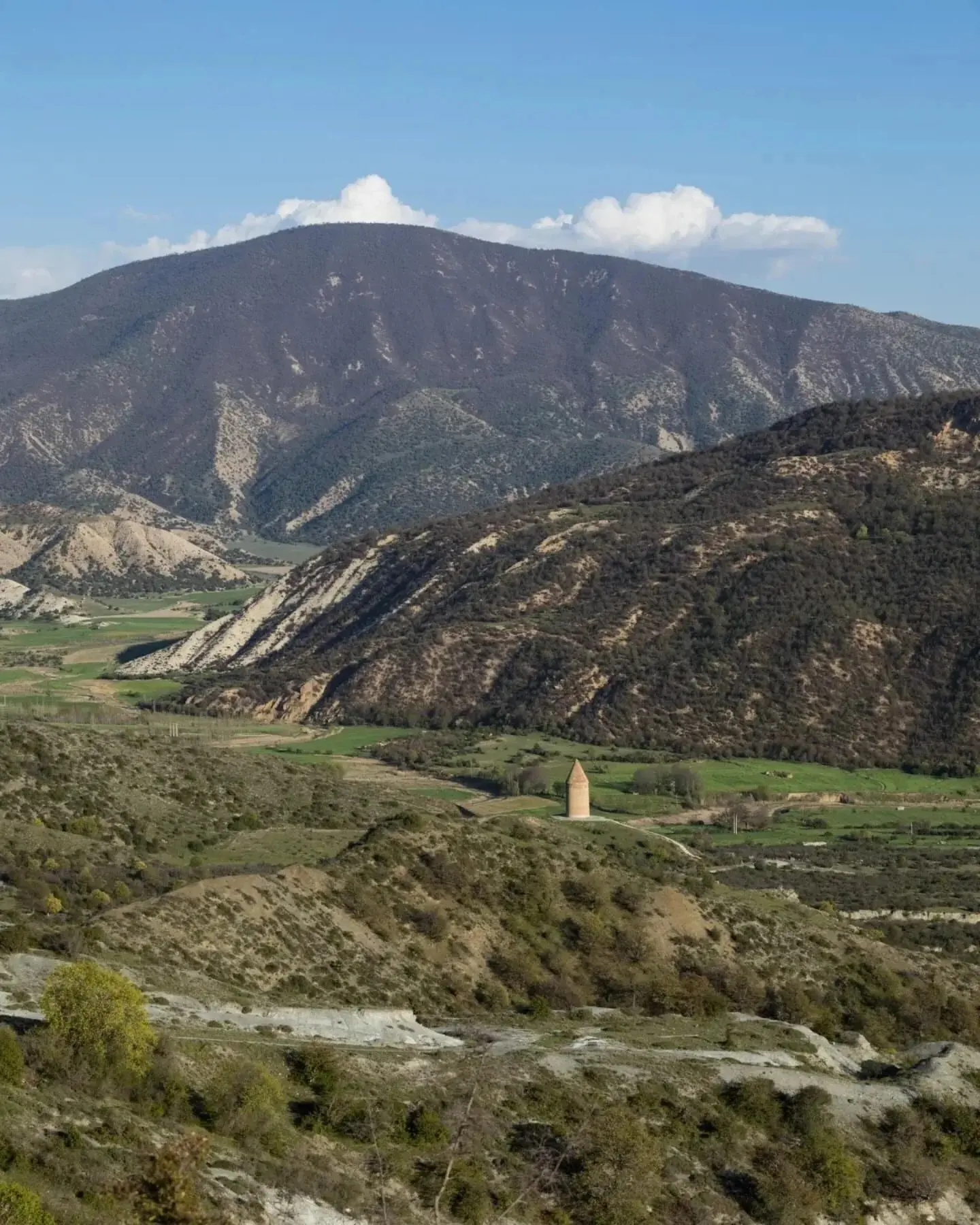 2025-12-12_20-40-08_474703 205