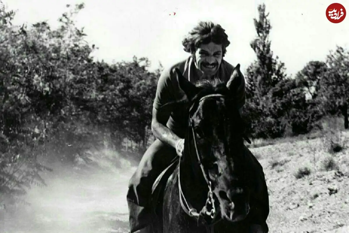 عکس| سفر در زمان؛ «آرام 24 ساله» در کنار «بیک ایمانوردی 41 ساله»؛ سال 1356