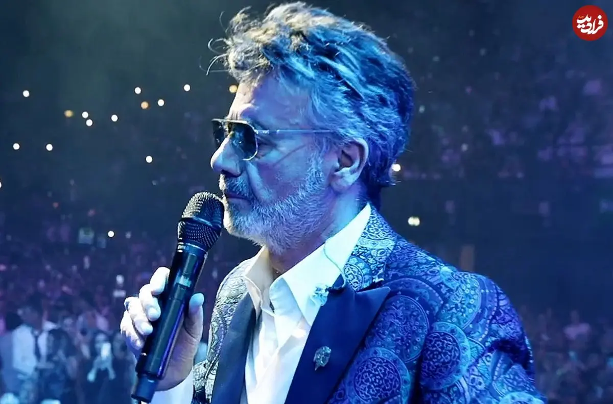 عکس| سفر در زمان؛ «معین» در حال خوانندگی بدون عینک و در جوانی؛ دهه 50