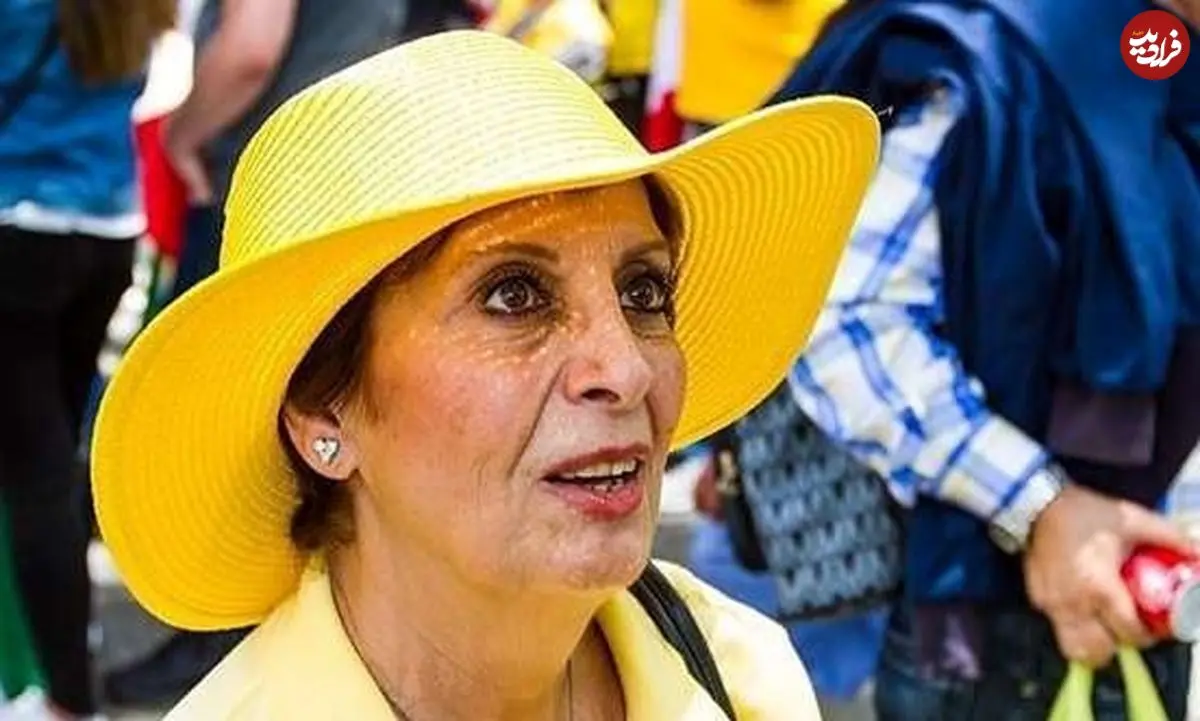 عکس| سفر زمان؛ «مرجان» خوانندۀ قبل از انقلاب در 40 سالگی در کنار «آزیتا حاجیان و مهراوه شریفی‌نیا»