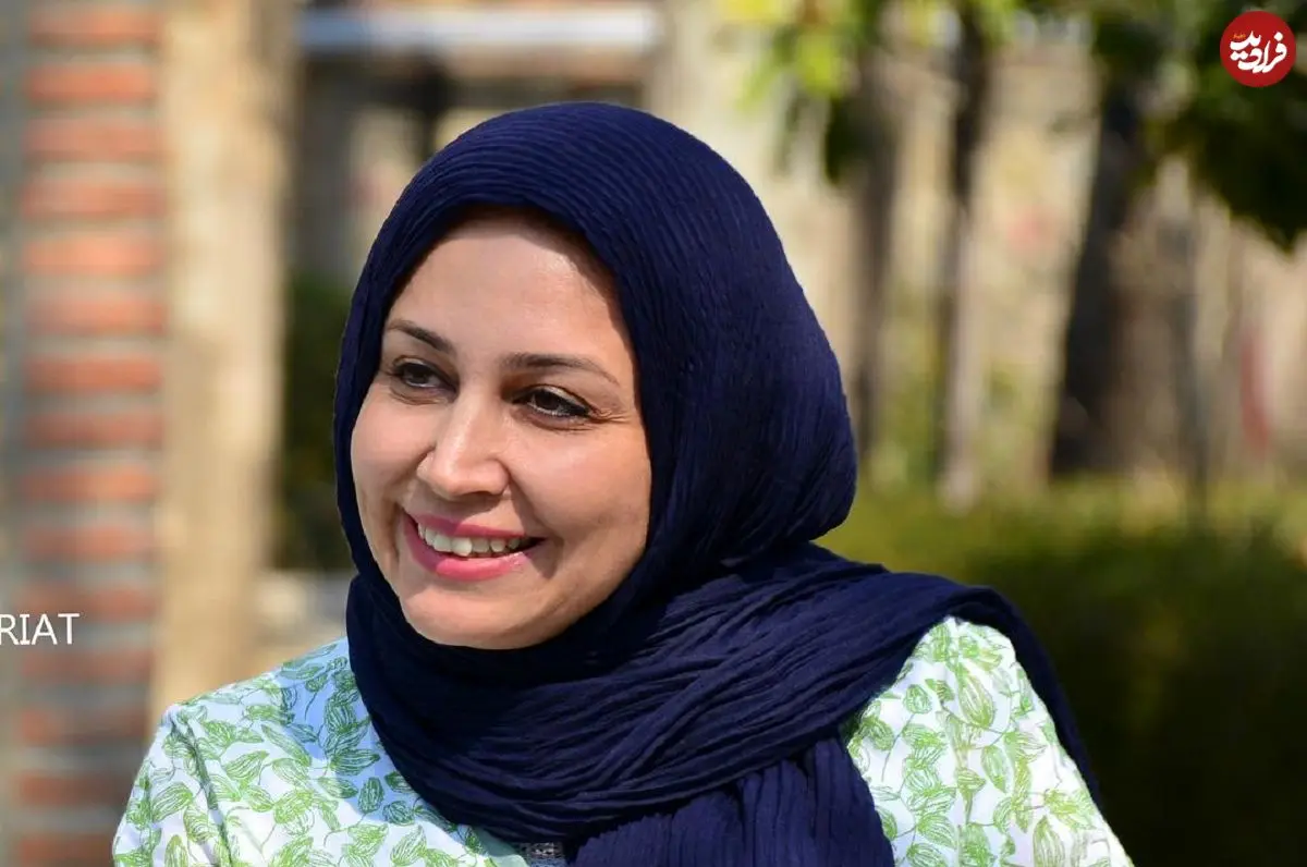 عکس| سفر در زمان؛ «مینا هاشمی» مجری تلویزیون در دوران کودکی؛ دهه 50