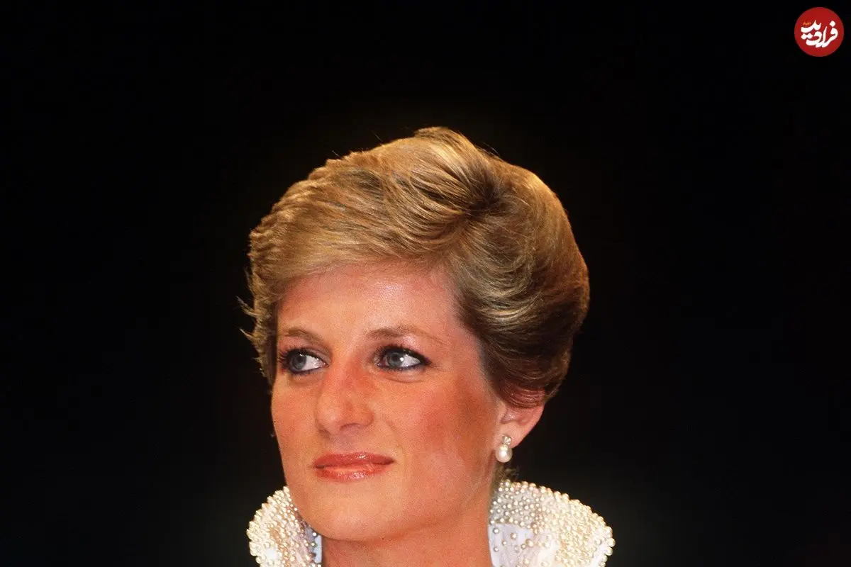 عکس| سفر در زمان؛ «پرنسس دایانا» در دو سالگی سوار بر کالسکه در سندرینگهام؛ سال 1342