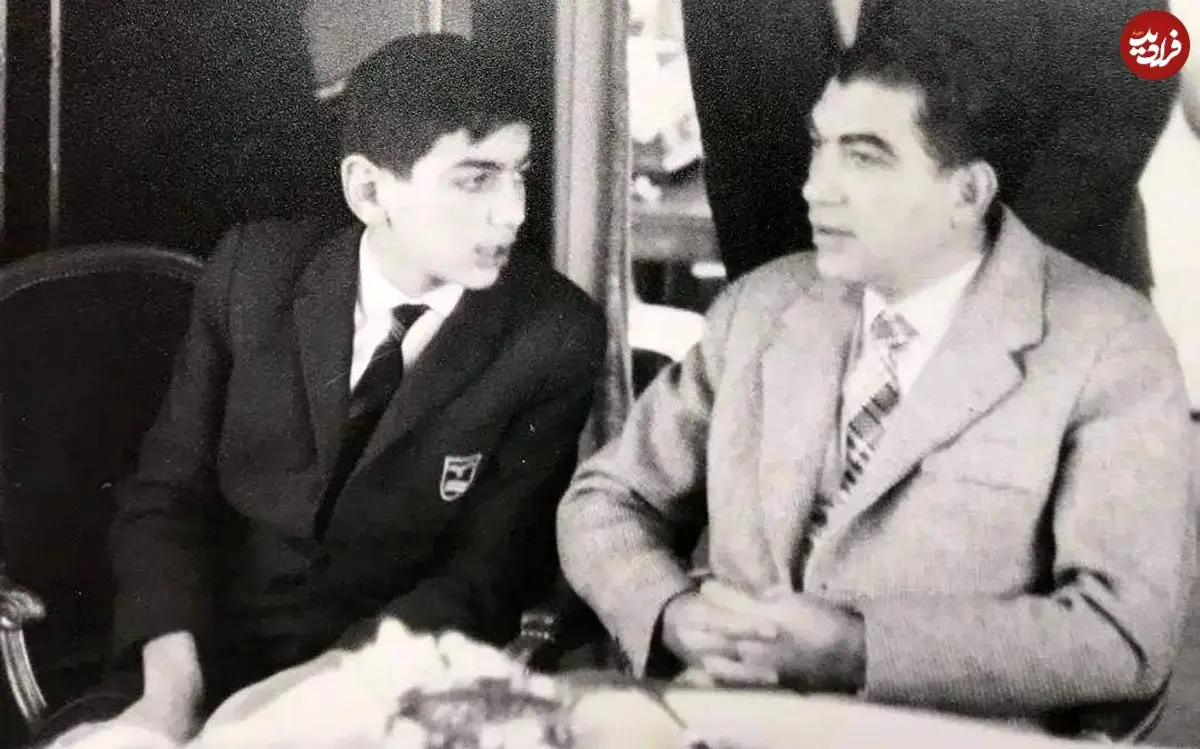 عکس| سفر در زمان؛ «ناصر ملک مطیعی» و «غلامرضا پهلوی» در یک مهمانی خصوصی؛ دهه 40