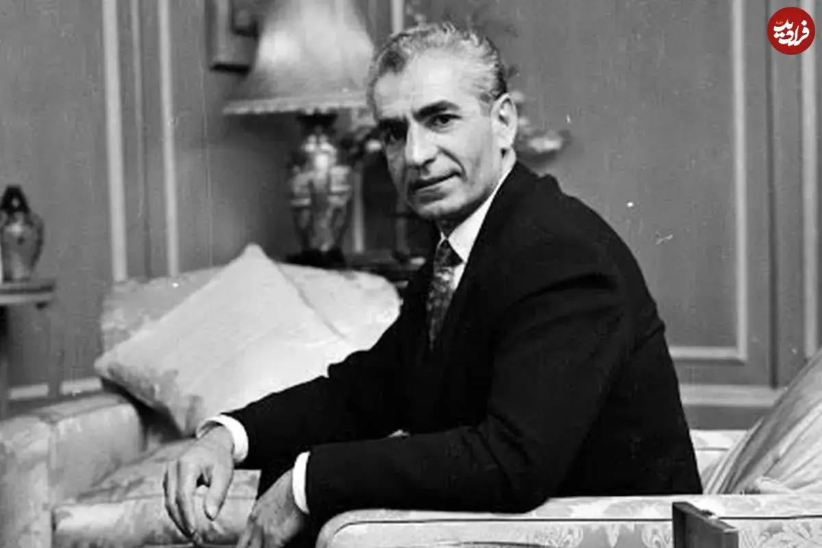 سفر در زمان؛ یادداشت‌های علم، پنجشنبه ۳۱ خرداد ۱۳۵۲: شاه گفت «نخست‌وزیر گه خورده که می‌گوید منصور قدر درباره بیمارستان شیعیان لبنان نظر دهد»