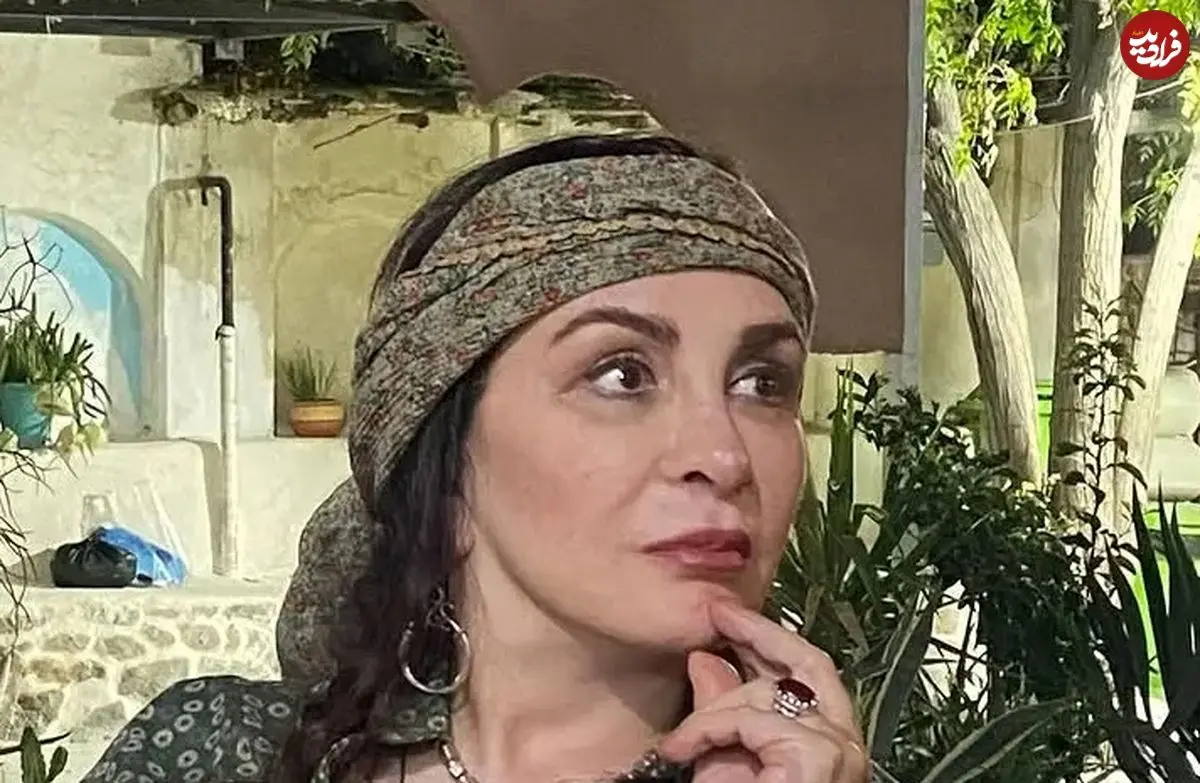 عکس| سفر زمان؛ «افسانه بایگان» در 25 سالگی در کنار «فخری خوروش»؛ سال 65