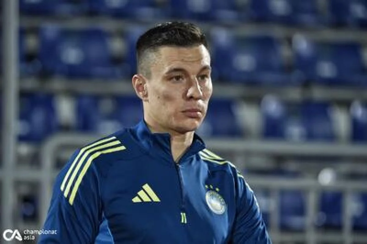 رستگاری مهاجم ازبک در تهران؛ افزایش پنج برابری قرارداد سرگیف در پرسپولیس!