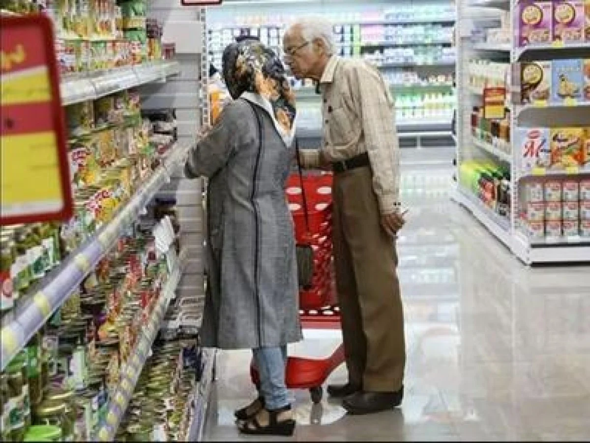 تورم حذف ارز ترجیحی را نمی‌توان با پرداخت پول به مردم جبران کرد