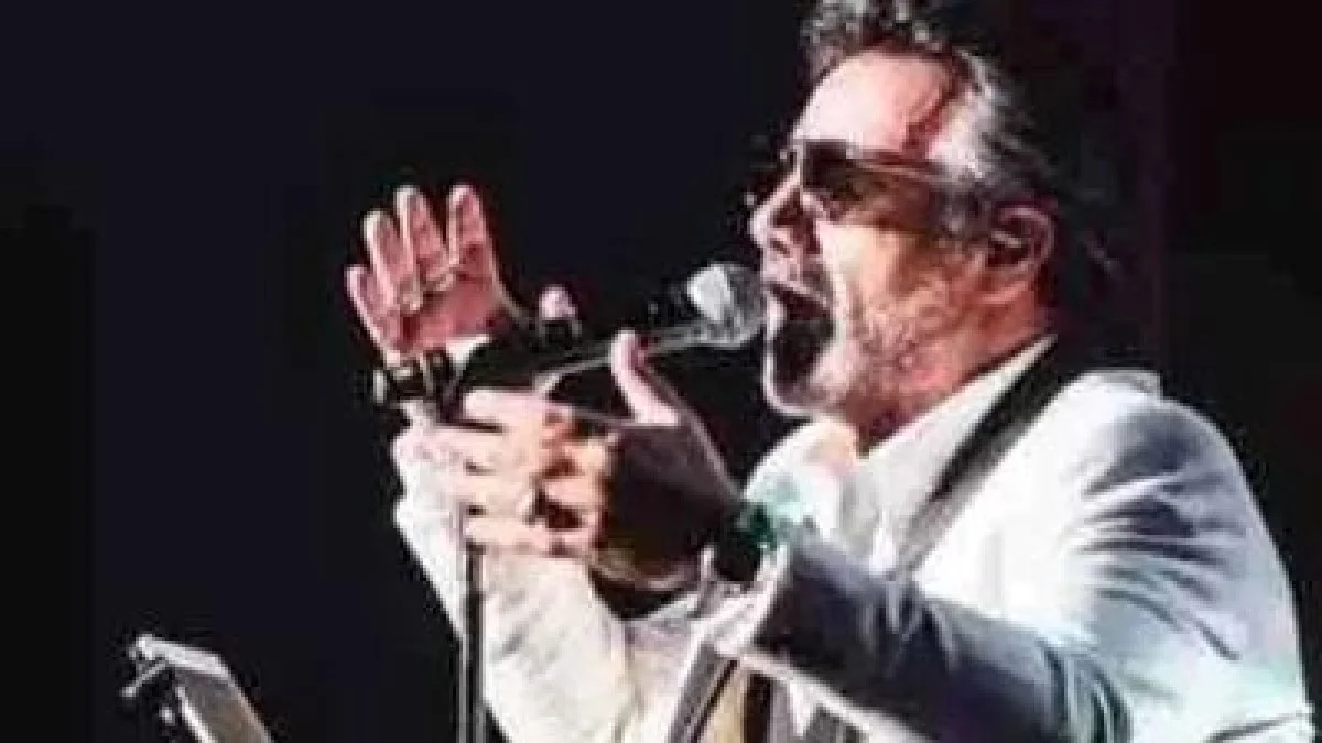 دانلود آهنگ معین / آواز رنج و غمو رها کن با صدای شنیدنی معین